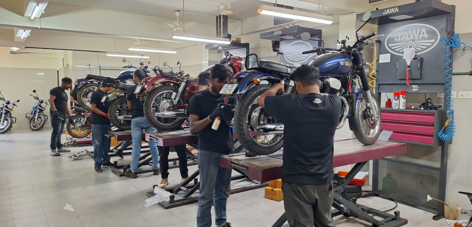 jawa-yezdi-motorcycles-is-bringing-its-mega-service-camp-to-new-delhi